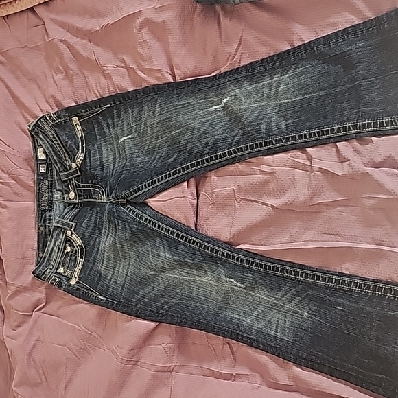 Size - Picture 2 of 4